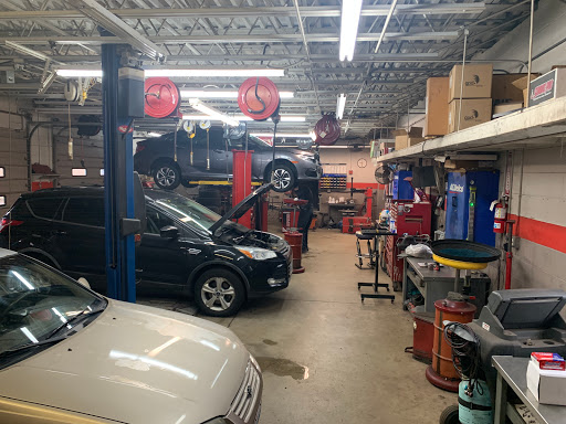 Auto Repair Shop «Rad Air Complete Car Care and Tire Centers», reviews and photos, 6565 Pearl Rd, Parma Heights, OH 44130, USA