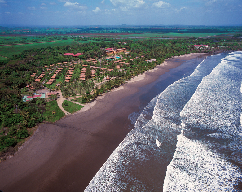 Photo of Montelimar beach amenities area