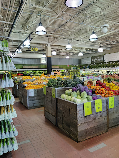 Grocery Store «Whole Foods Market», reviews and photos, 7511 Leesburg Pike, Falls Church, VA 22043, USA