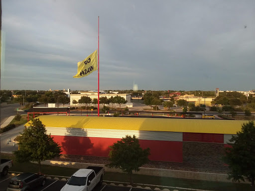 Car Wash «Bee Clean Car Wash», reviews and photos, 13011 Silicon Dr, San Antonio, TX 78249, USA