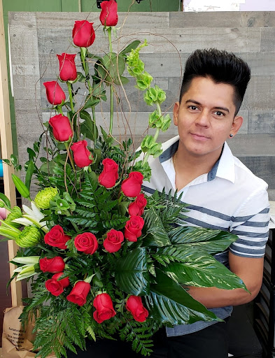 Florist «ADOLFOS CREATION», reviews and photos, 505 Peters Creek Pkwy, Winston-Salem, NC 27101, USA