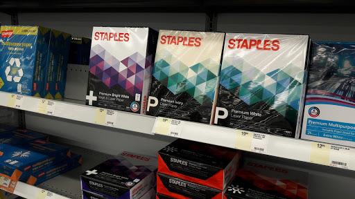 Office Supply Store «Staples», reviews and photos, 10530 Campus Way S, Largo, MD 20774, USA