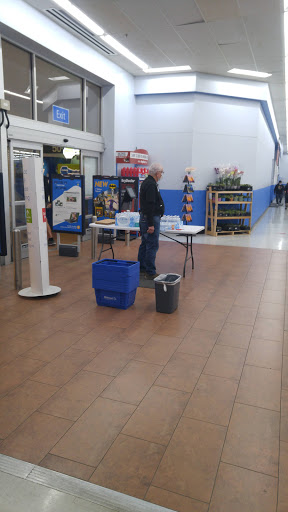 Department Store «Walmart Supercenter», reviews and photos, 160 NW 25th St, Newport, OR 97365, USA