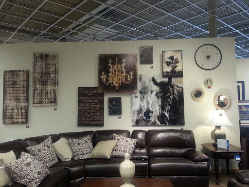 Furniture Store «Bassett Home Furnishings», reviews and photos, 14675 I-35, Selma, TX 78154, USA