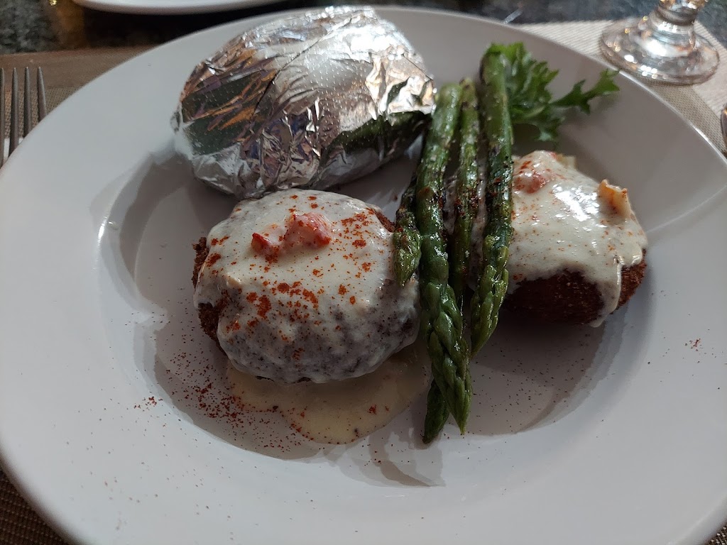 Chippers Restaurant 04640