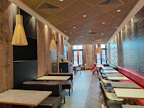Atmosphère du Restaurant de hamburgers McDonald's Toulouse Capitole - n°3