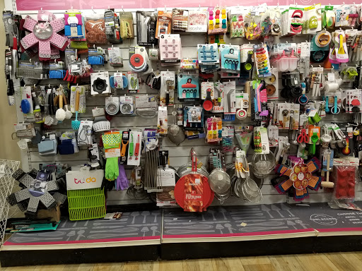 Department Store «T.J. Maxx and HomeGoods», reviews and photos, 35 Talcottville Rd, Vernon, CT 06066, USA