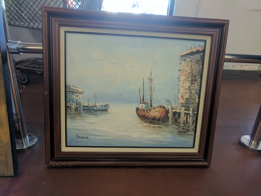 Non-Profit Organization «Kennewick Goodwill», reviews and photos