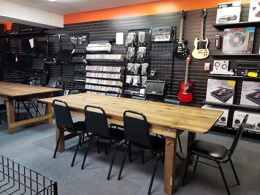 Video Game Store «Game X Change», reviews and photos, 2522 Scottsville Rd, Bowling Green, KY 42104, USA