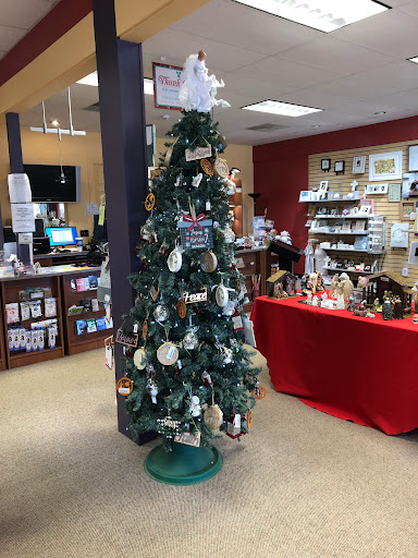 Christian Book Store «Words of Wisdom Christian Bookstore», reviews and photos, 4200 N Illinois St, Swansea, IL 62226, USA