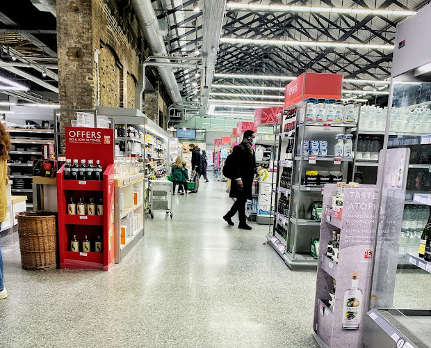 Reviews of Waitrose & Partners Kings Cross in London - Supermarket