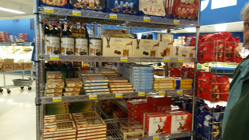 Grocery Store «Global Foods Market», reviews and photos, 421 N Kirkwood Rd, Kirkwood, MO 63122, USA