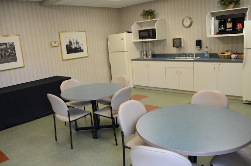 Funeral Home «Scott Funeral Home», reviews and photos, 2515 Veterans Pkwy, Jeffersonville, IN 47130, USA