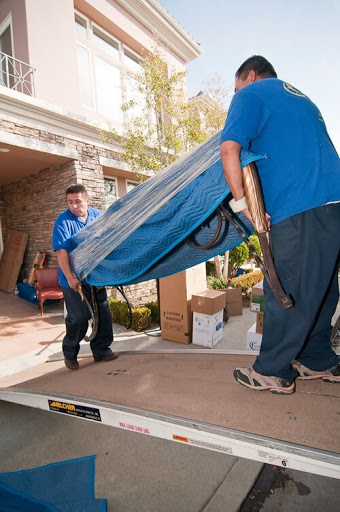 Moving Company «Camelot Moving & Storage», reviews and photos, 28040 Industry Dr, Valencia, CA 91355, USA