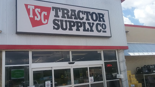 Home Improvement Store «Tractor Supply Co.», reviews and photos, 124 Hogan Blvd, Mill Hall, PA 17751, USA