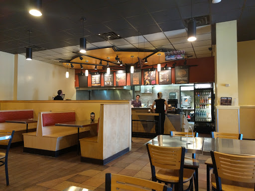 Mexican Restaurant «QDOBA Mexican Eats», reviews and photos, 142 Park City Center #100, Lancaster, PA 17601, USA