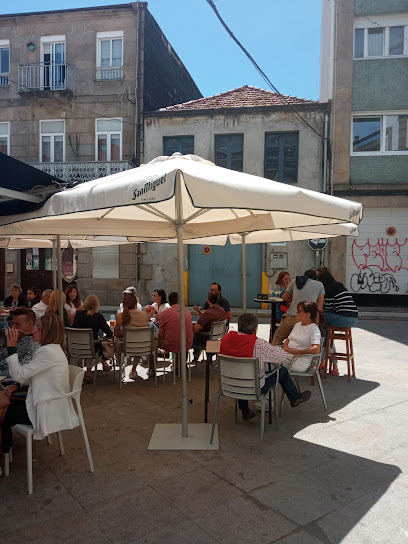 Restaurante O PEIRAO - Praza da Vila de Bouzas, 2, 36208 Vigo, Pontevedra, Spain