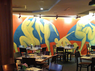 Mediterra Restaurant & Taverna
