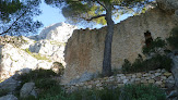 Les ruines du hameau du trou Saint-Antonin-sur-Bayon