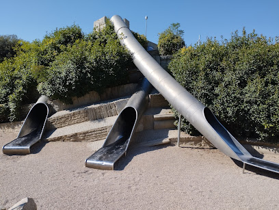 Parque infantil - Toboganes de Madrid Río - Madrid