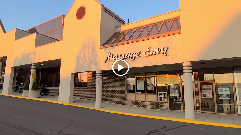Massage Envy 22031