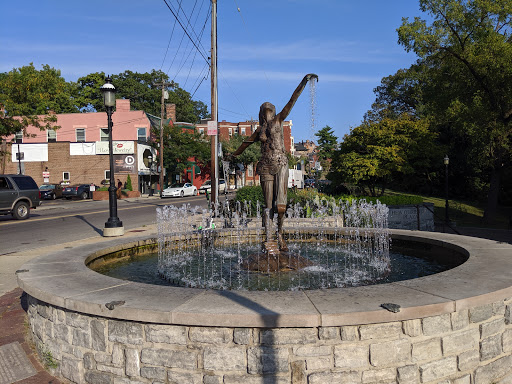 Diggs Fountain