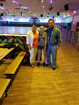 Rainbow Rink Skating & Entertainment Center - photo 17