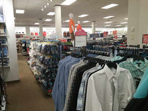 Department Store «Peebles», reviews and photos, 406 E Main St, Louisa, VA 23093, USA