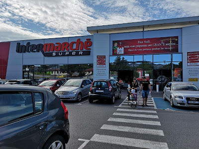 Intermarché station-service Roquevaire à Roquevaire