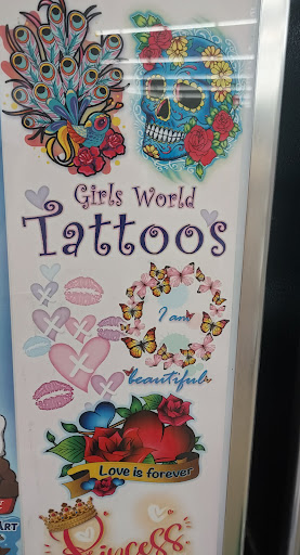 Dollar Store «Dollar Tree», reviews and photos, 2425 Haggerty Rd, Commerce Charter Twp, MI 48390, USA