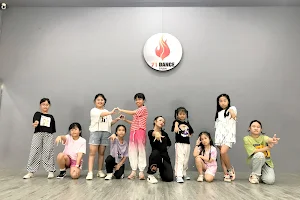 71 DANCE STUDIO image