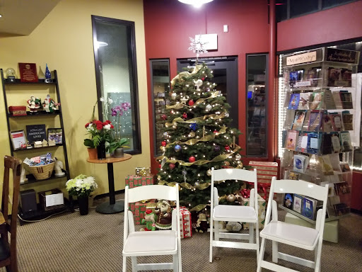 Book Store «Underground Books», reviews and photos, 2814 35th St, Sacramento, CA 95817, USA