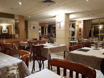 Restaurant Chez Carmine - 4 Rue Louis Pasteur, 29200 Brest, France
