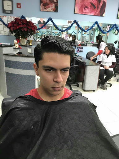 Nail Salon «Pro Cut Salon», reviews and photos, 1861 E Gibson Rd # C, Woodland, CA 95776, USA