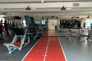 360° Fitness A Premium Gym image