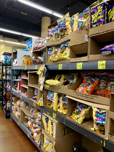 Grocery Store «Grocery Outlet Bargain Market», reviews and photos, 3445 Alma St, Palo Alto, CA 94306, USA