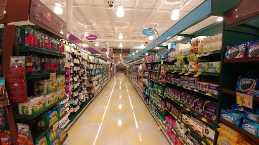 Grocery Store «Harris Teeter», reviews and photos, 3779 Boston St, Baltimore, MD 21224, USA