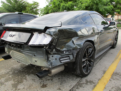 Auto Body Shop «Super Shine Body Shop», reviews and photos, 7376 W 20th Ave #155, Hialeah, FL 33016, USA