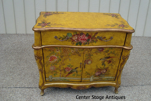 Antique Furniture Store «Center Stage Antiques», reviews and photos, 41 King St, Mt Holly, NJ 08060, USA