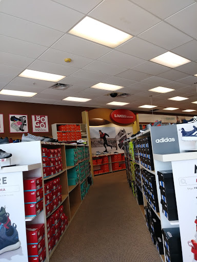 Shoe Store «Famous Footwear», reviews and photos, 1728 US Hwy 27 S, Sebring, FL 33870, USA