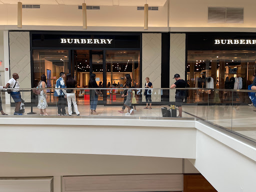 Shopping Mall «Fashion Outlets of Chicago», reviews and photos, 5220 Fashion Outlets Way, Rosemont, IL 60018, USA