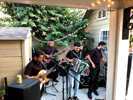 Grocery Store «Grocery Outlet Bargain Market», reviews and photos, 1340 E 7th St, Long Beach, CA 90813, USA