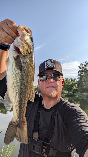 Sporting Goods Store «Denny Dennis Sporting Goods», reviews and photos, 1 Gravois Rd, Fenton, MO 63026, USA