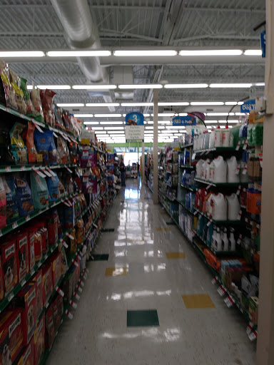 Pet Supply Store «Pet Supplies Plus», reviews and photos, 26230 Hoover Rd, Warren, MI 48089, USA