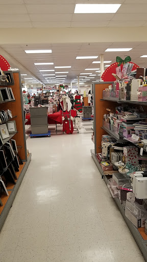 Department Store «T.J. Maxx», reviews and photos, 114 Golden Isles Plaza, Brunswick, GA 31525, USA