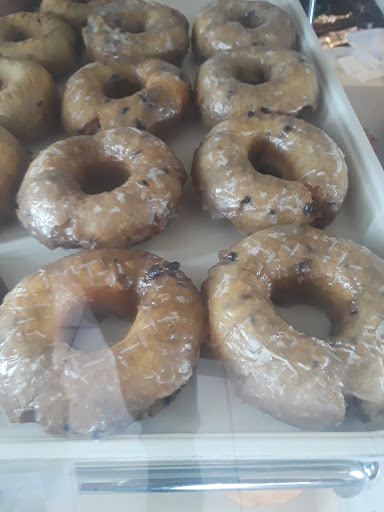 Donut Shop «Tee Donuts», reviews and photos, 325 E Anaheim St # A, Long Beach, CA 90813, USA