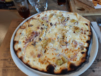 Pizza du Restaurant et pizzeria - Le Chalet D'Etienne à Saint-Étienne-lès-Remiremont - n°7