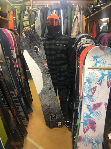 Ski Shop «Cabin Craft Snowboard & Ski Shop», reviews and photos, 2 Main St, Spring Mt, PA 19478, USA