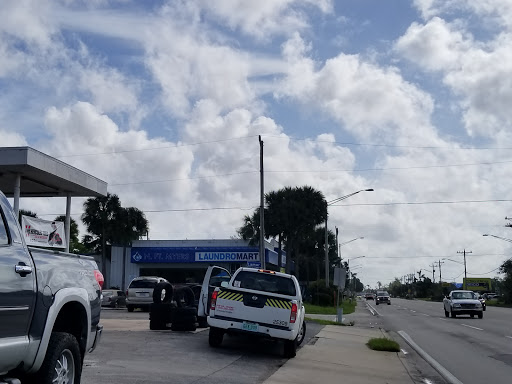 Laundromat «Laundromart North Fort Myers», reviews and photos, 216 Pondella Rd, North Fort Myers, FL 33903, USA