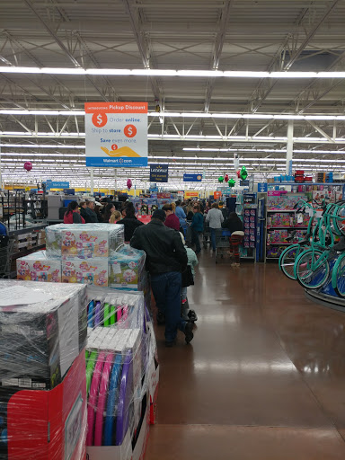 Department Store «Walmart Supercenter», reviews and photos, 10392 Fremont Pike, Perrysburg, OH 43551, USA